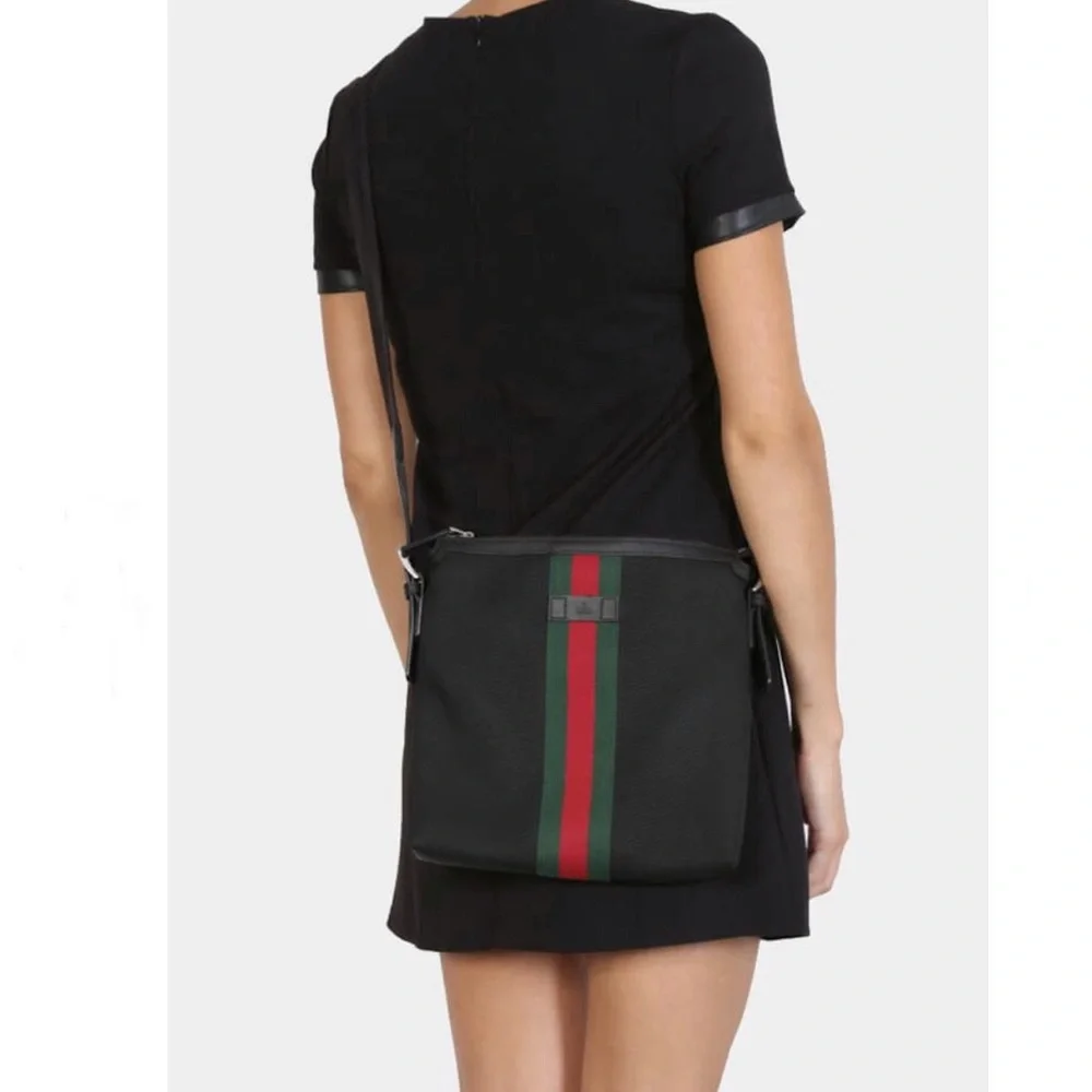 Gucci Unisex's messenger techno Crossbodybag - Picture 3 of 13